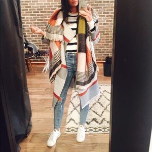 Nike white tennis shoes